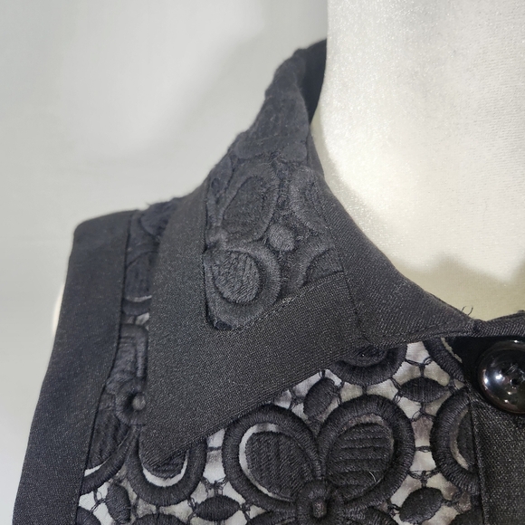 V Christina Black Baroque Peplum Vest - Picture 5 of 8